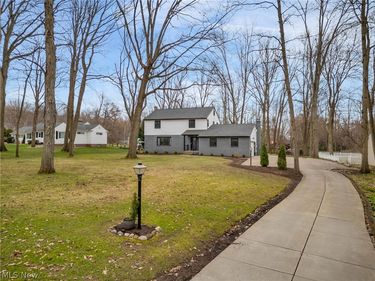 2820 Fort Island Drive, Fairlawn, OH 44333