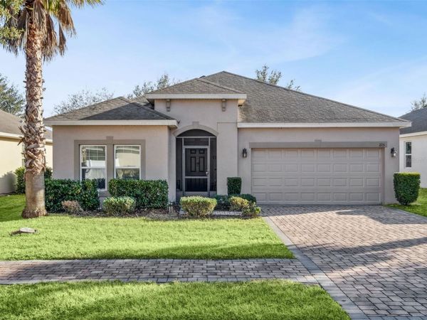215 LAKESHORE DRIVE, DAVENPORT, FL 33837