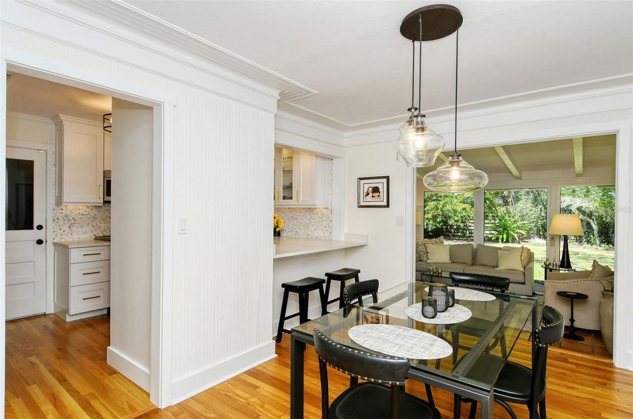 1747 Waldemere Street, Sarasota, FL 34239 Photo