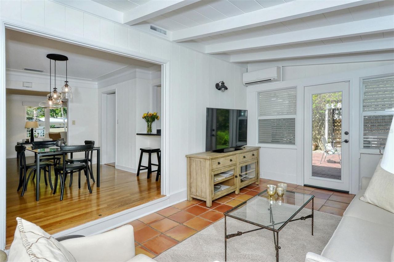 1747 Waldemere Street, Sarasota, FL 34239 Photo