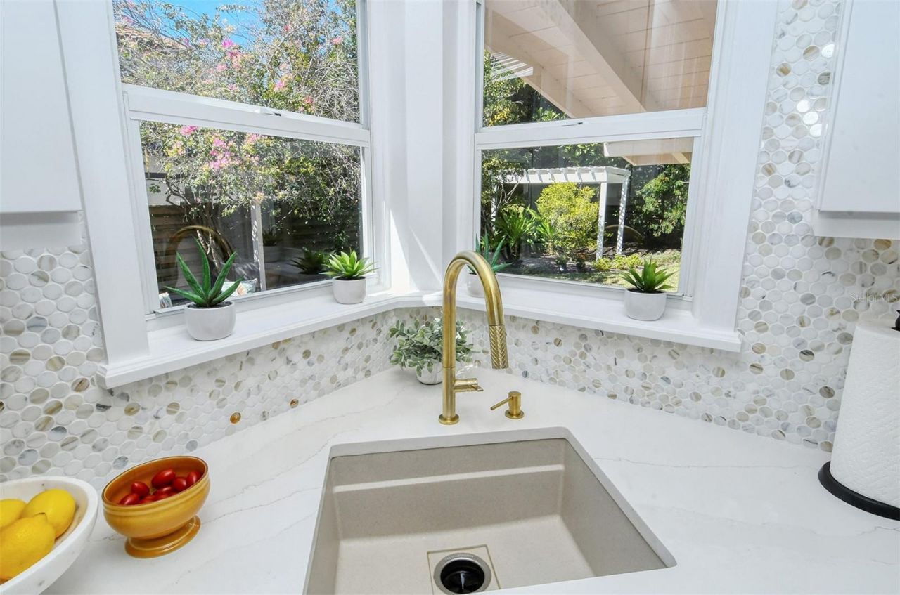 1747 Waldemere Street, Sarasota, FL 34239 Photo