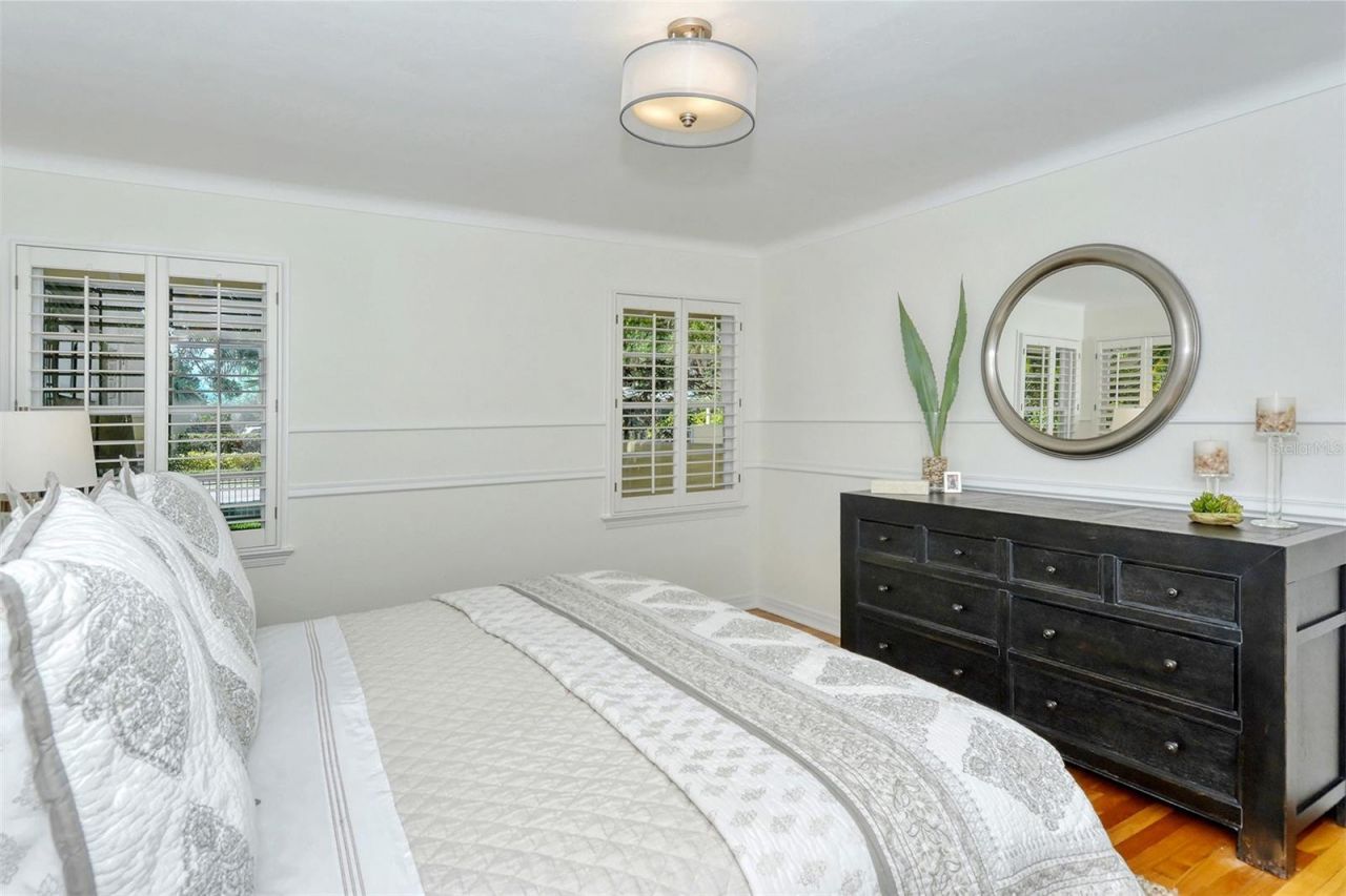 1747 Waldemere Street, Sarasota, FL 34239 Photo