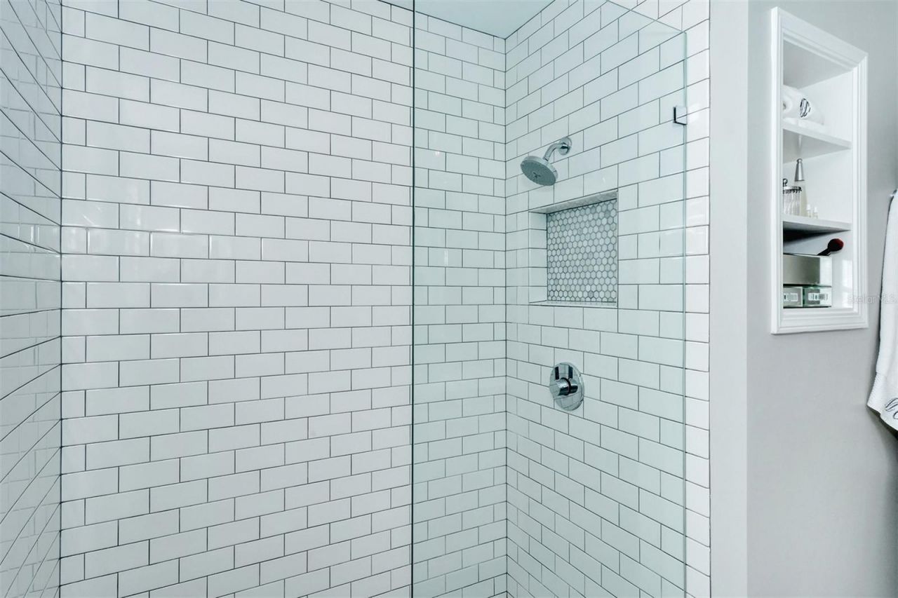 1747 Waldemere Street, Sarasota, FL 34239 Photo