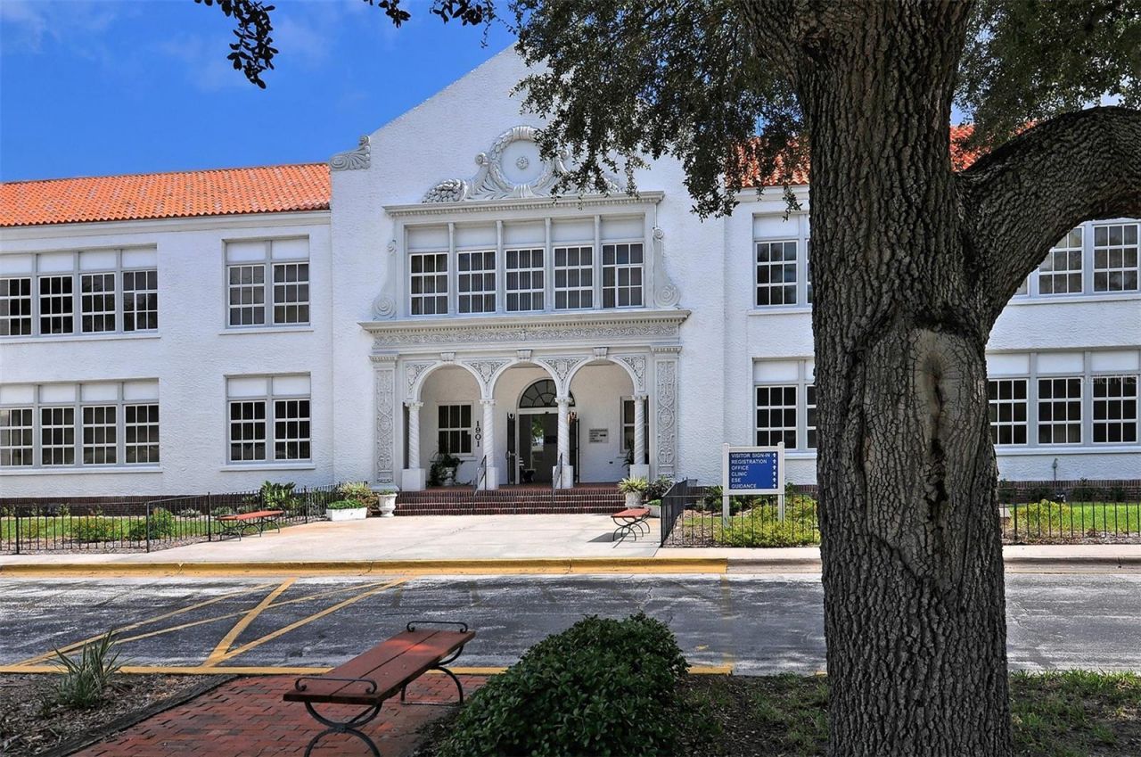 1747 Waldemere Street, Sarasota, FL 34239 Photo