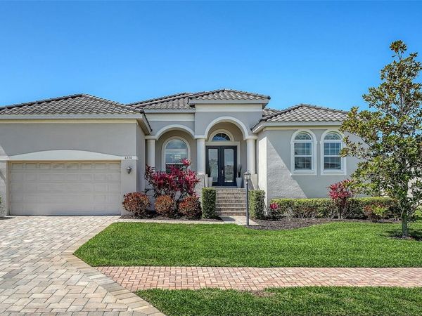 6220 SIGNATURE POINTE LANE, BRADENTON, FL 34210