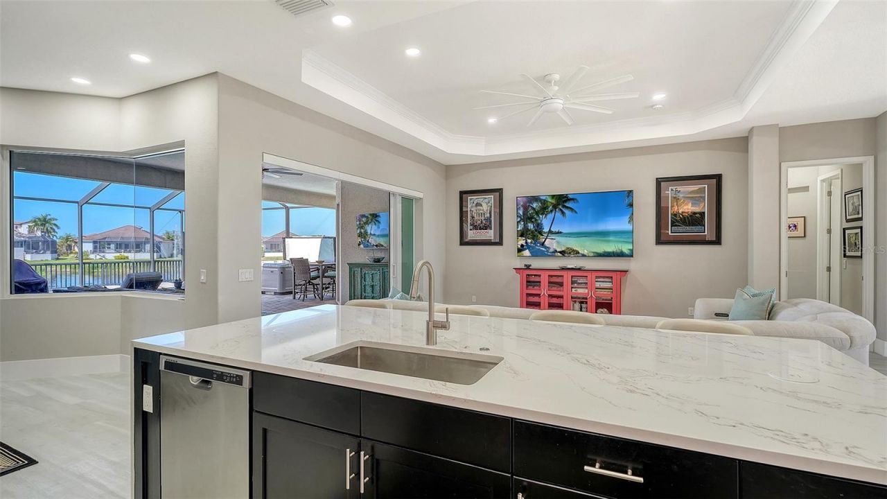 6220 Signature Pointe Lane, Bradenton, FL 34210 Photo