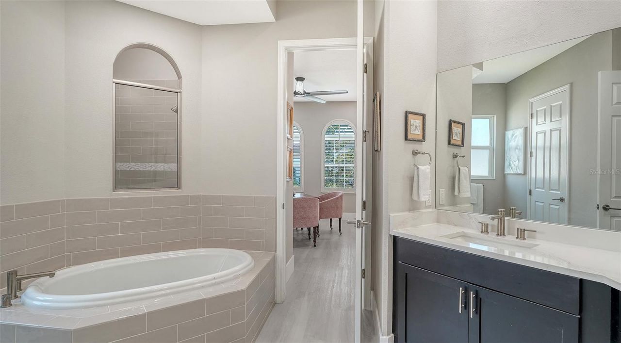 6220 Signature Pointe Lane, Bradenton, FL 34210 Photo