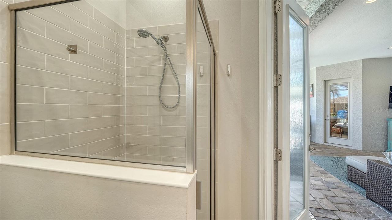 6220 Signature Pointe Lane, Bradenton, FL 34210 Photo