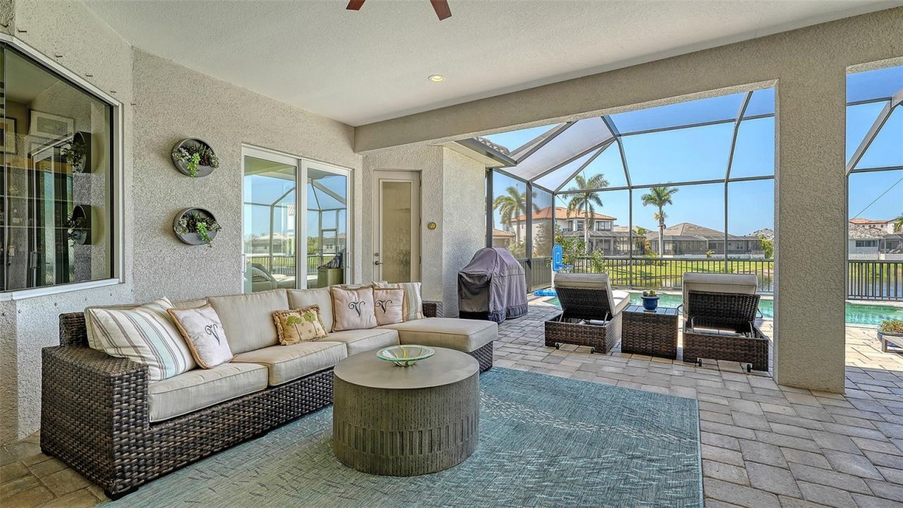 6220 Signature Pointe Lane, Bradenton, FL 34210 Photo