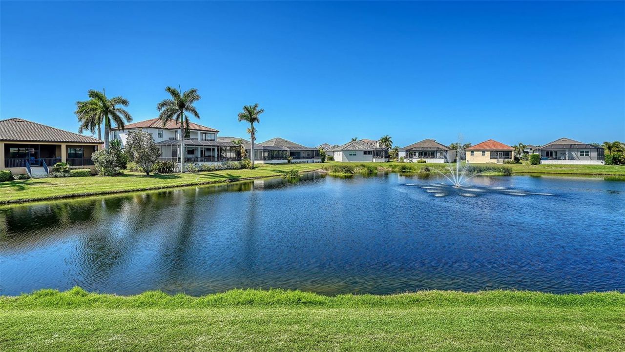 6220 Signature Pointe Lane, Bradenton, FL 34210 Photo