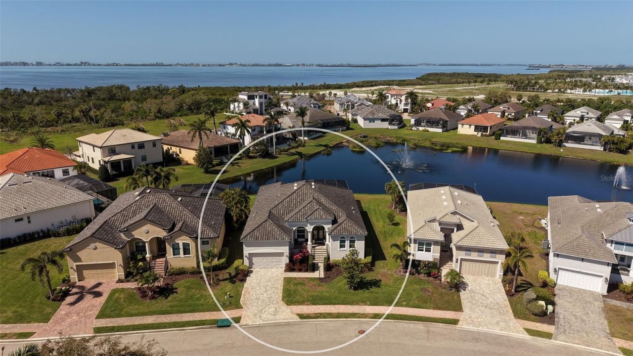 6220 Signature Pointe Lane, Bradenton, FL 34210 Photo