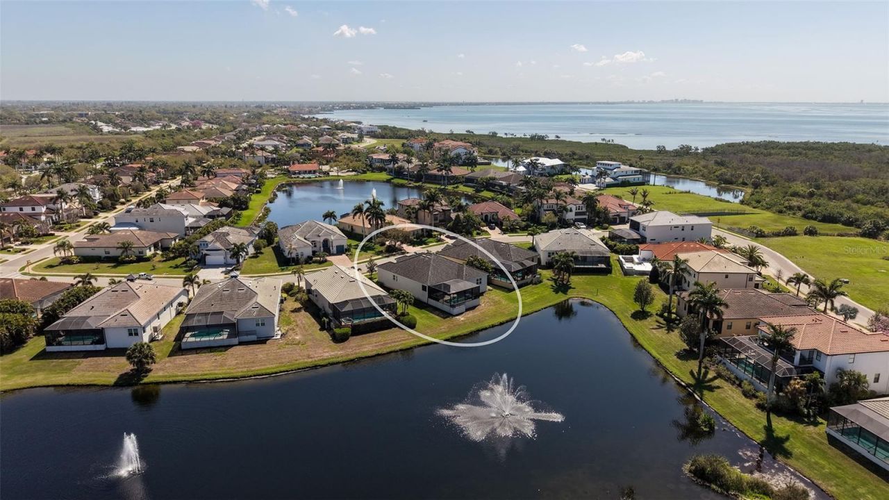 6220 Signature Pointe Lane, Bradenton, FL 34210 Photo