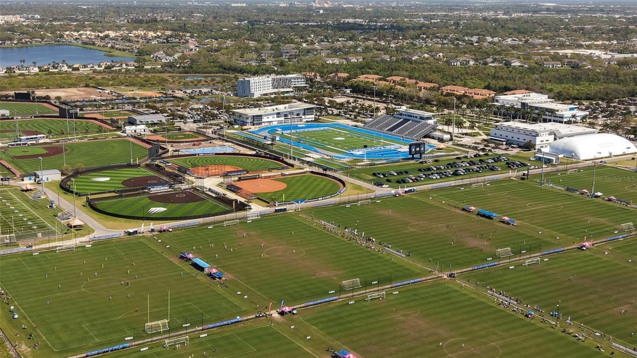 6220 Signature Pointe Lane, Bradenton, FL 34210 Photo