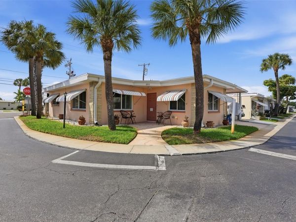 250 ROSERY ROAD NW, Unit 351, LARGO, FL 33770