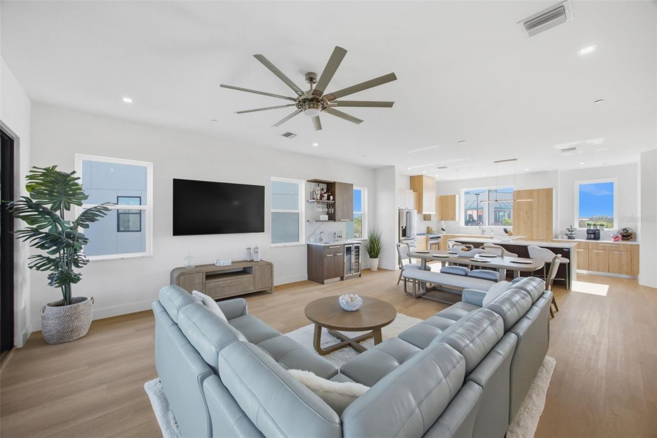 5956 Aqua Reserve Boulevard, New Port Richey, FL 34652 Photo