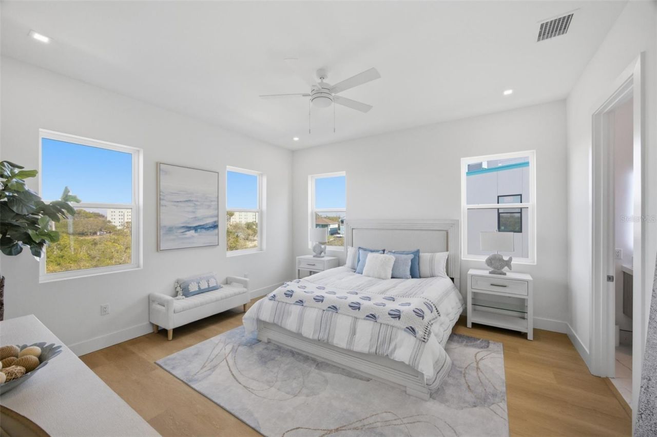 5956 Aqua Reserve Boulevard, New Port Richey, FL 34652 Photo