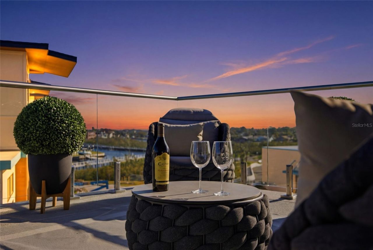 5956 Aqua Reserve Boulevard, New Port Richey, FL 34652 Photo