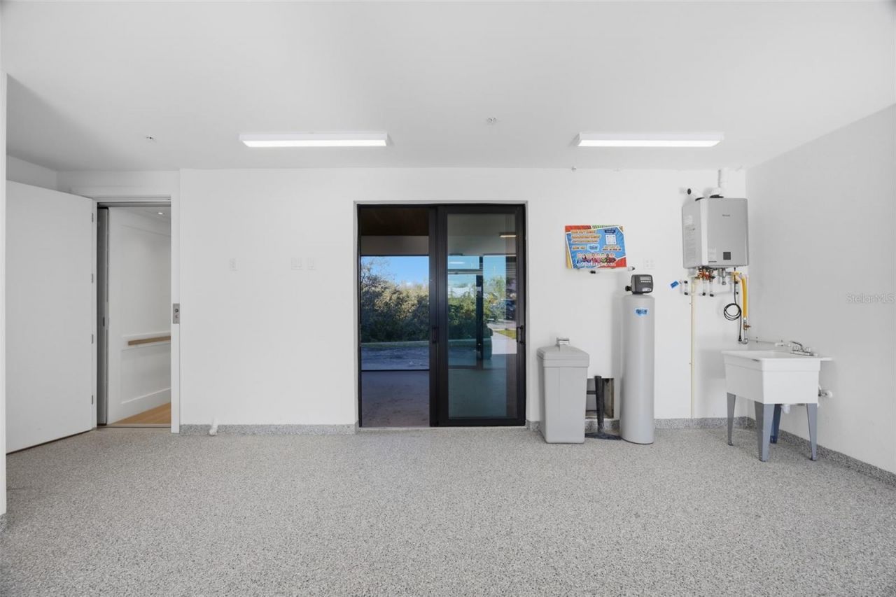 5956 Aqua Reserve Boulevard, New Port Richey, FL 34652 Photo