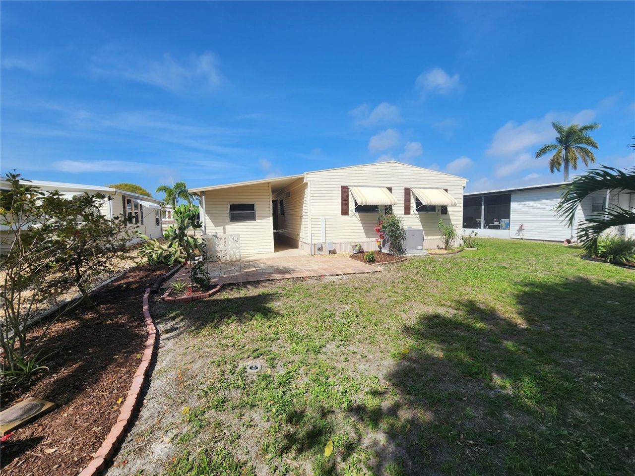 808 53rd Avenue E, Unit 191, Bradenton, FL 34203 Photo
