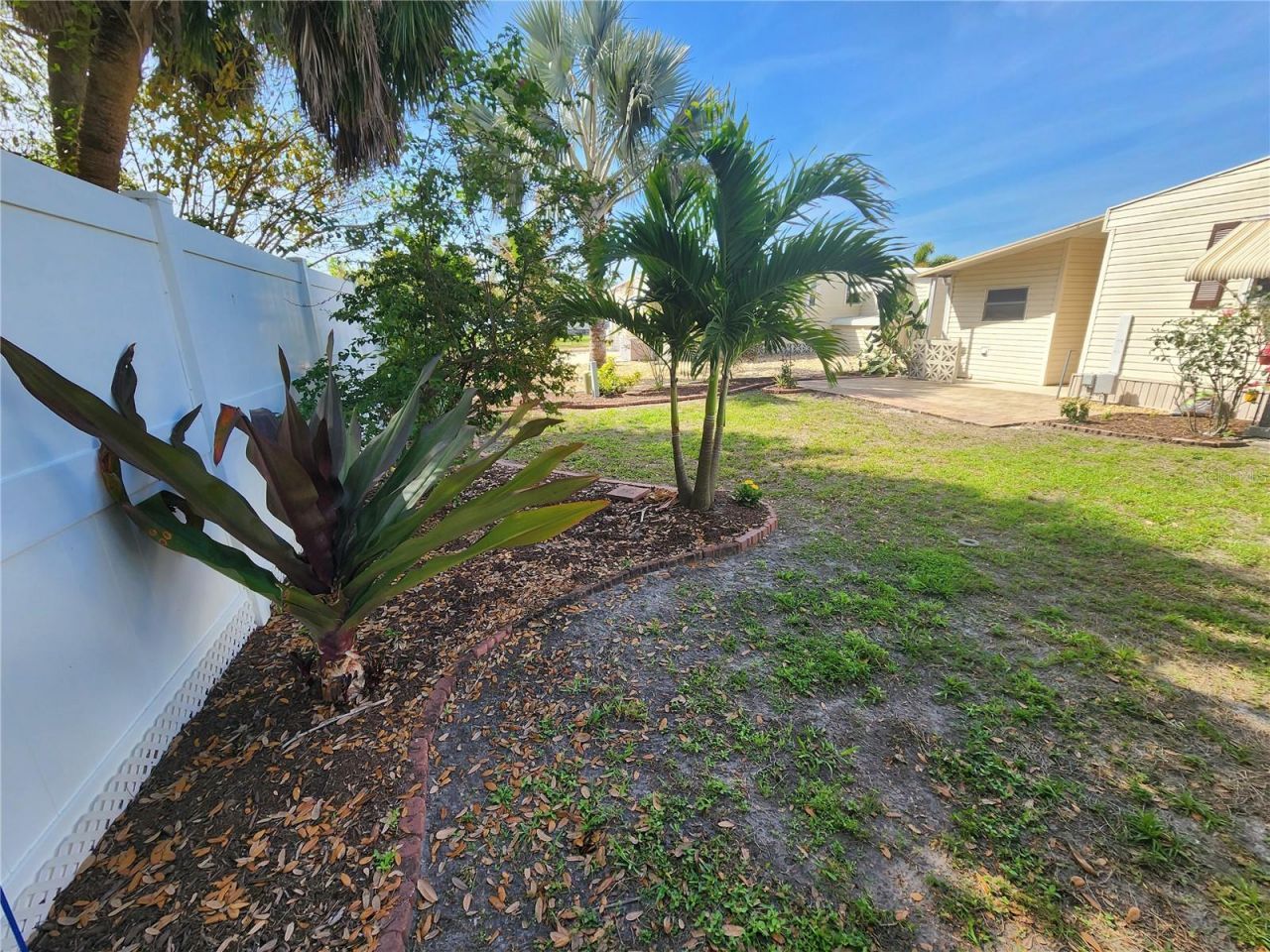808 53rd Avenue E, Unit 191, Bradenton, FL 34203 Photo