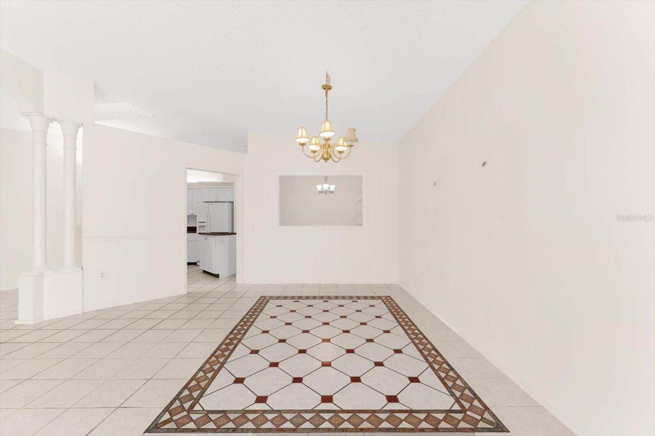 5608 Garden Lakes Drive, Bradenton, FL 34203 Photo