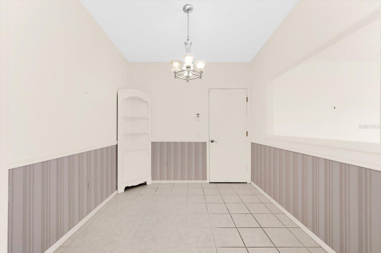 5608 Garden Lakes Drive, Bradenton, FL 34203 Photo