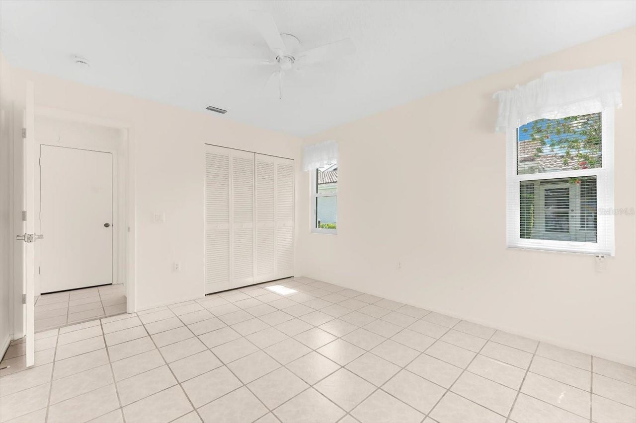 5608 Garden Lakes Drive, Bradenton, FL 34203 Photo