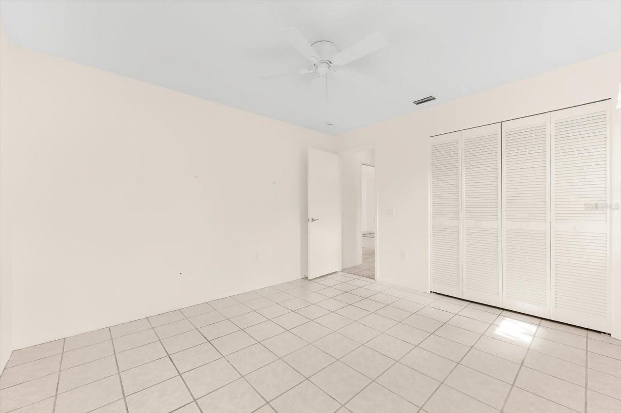 5608 Garden Lakes Drive, Bradenton, FL 34203 Photo