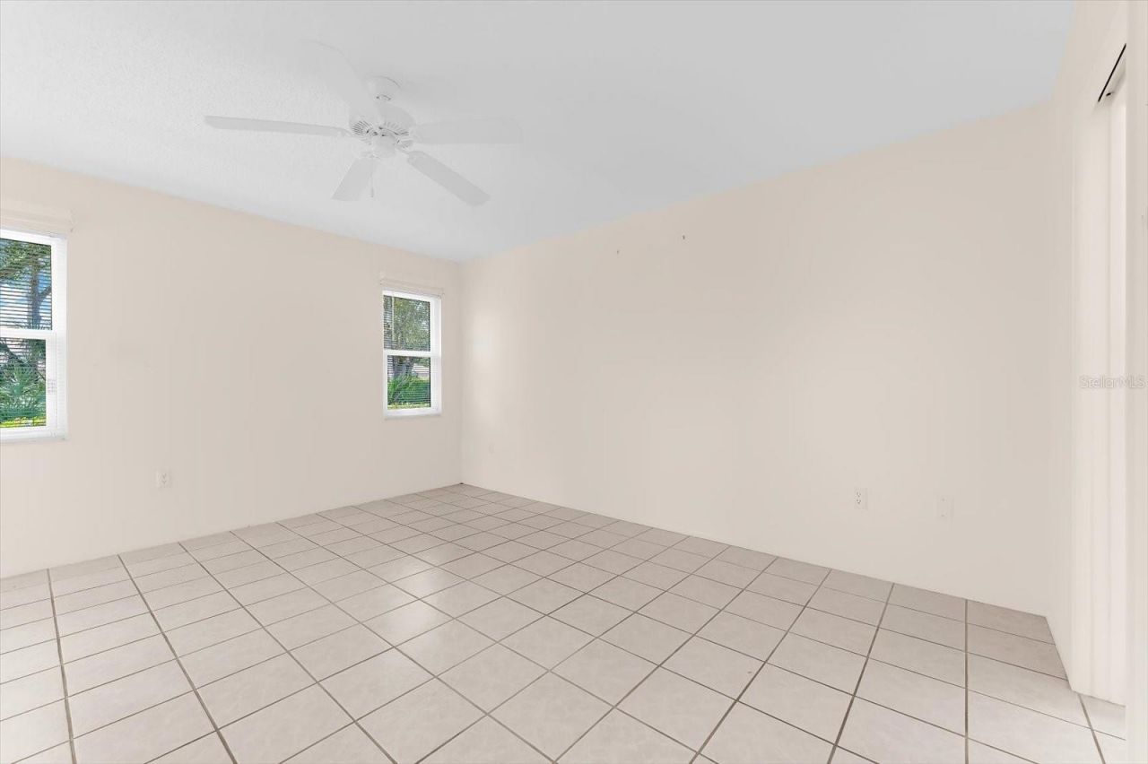 5608 Garden Lakes Drive, Bradenton, FL 34203 Photo