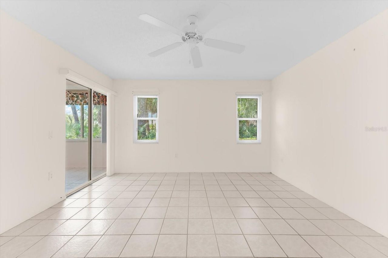 5608 Garden Lakes Drive, Bradenton, FL 34203 Photo