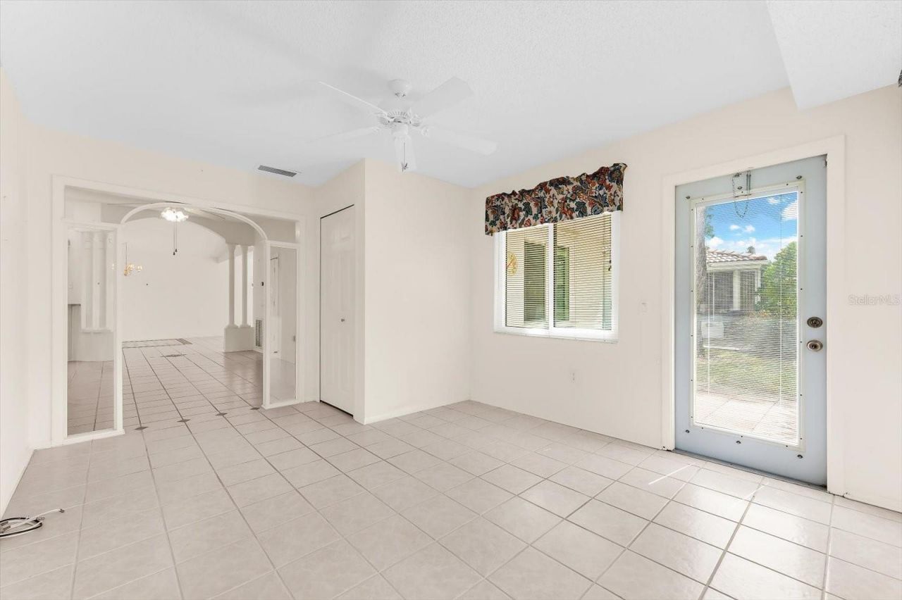 5608 Garden Lakes Drive, Bradenton, FL 34203 Photo