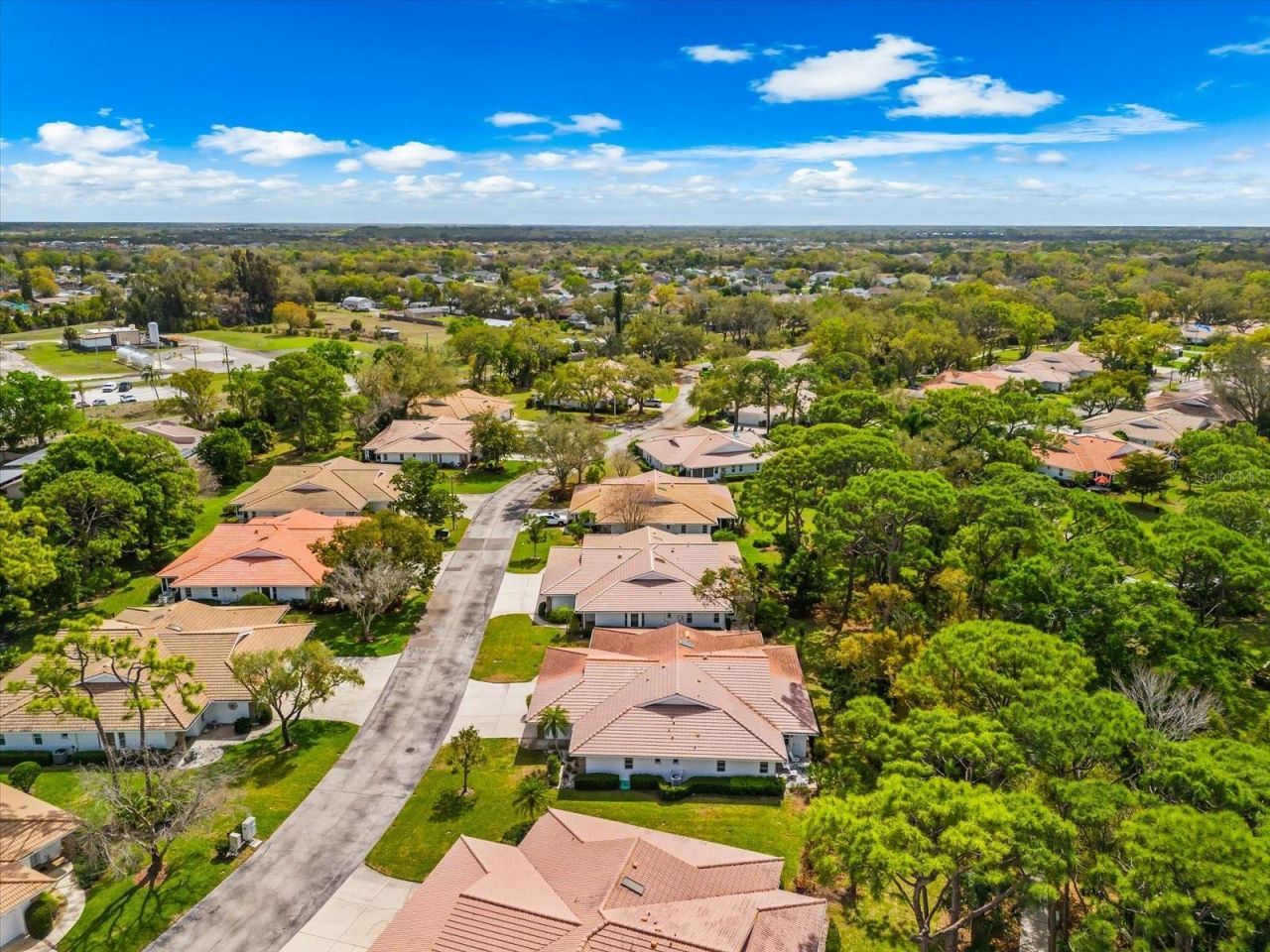 5608 Garden Lakes Drive, Bradenton, FL 34203 Photo