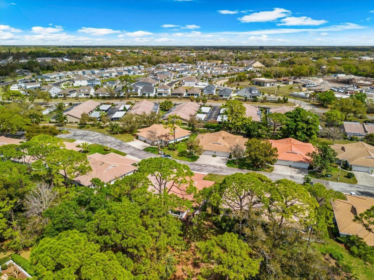 5608 Garden Lakes Drive, Bradenton, FL 34203 Photo