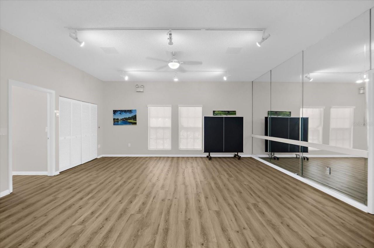 5608 Garden Lakes Drive, Bradenton, FL 34203 Photo