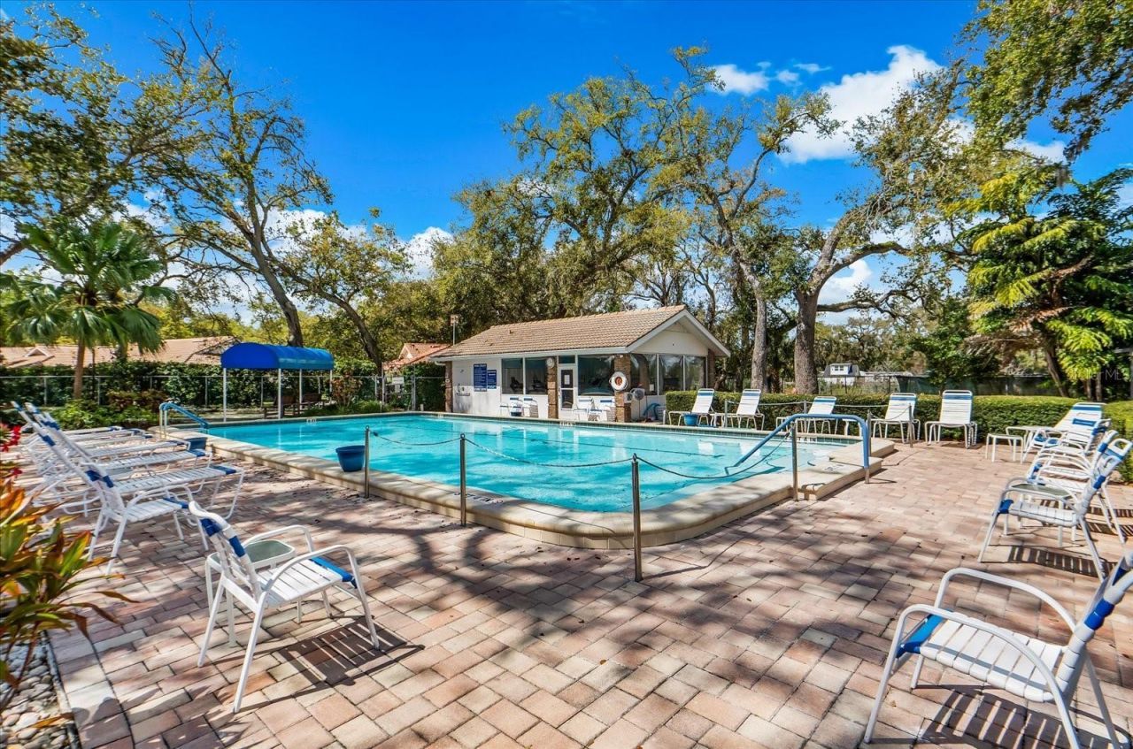 5608 Garden Lakes Drive, Bradenton, FL 34203 Photo