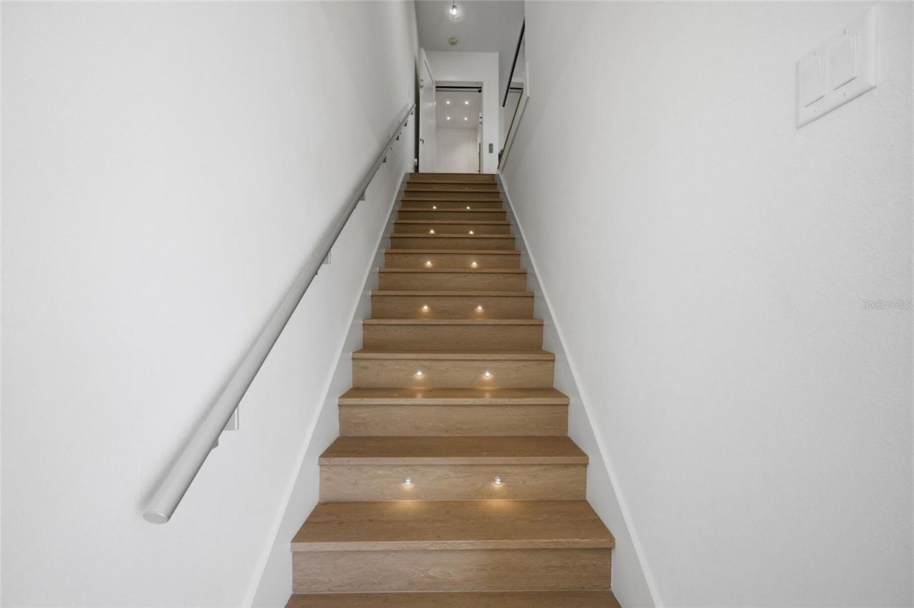 5968 Aqua Reserve Boulevard, New Port Richey, FL 34652 Photo