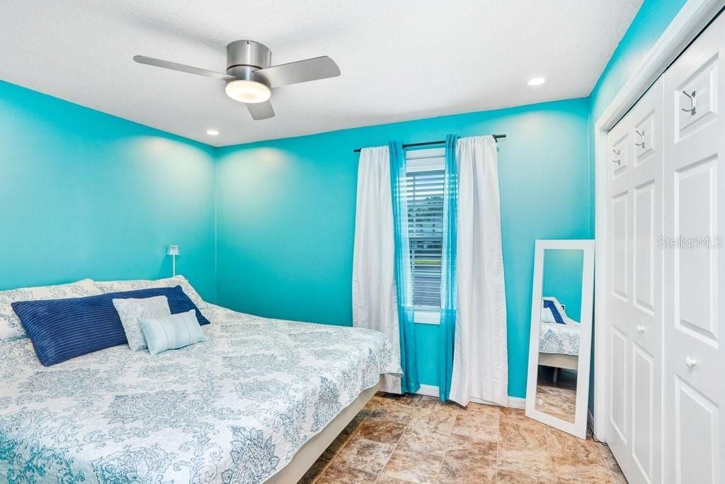 5012 Starfish Drive Se, Unit B, Saint Petersburg, FL 33705 Photo