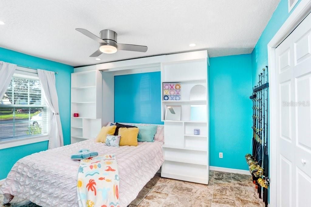 5012 Starfish Drive Se, Unit B, Saint Petersburg, FL 33705 Photo