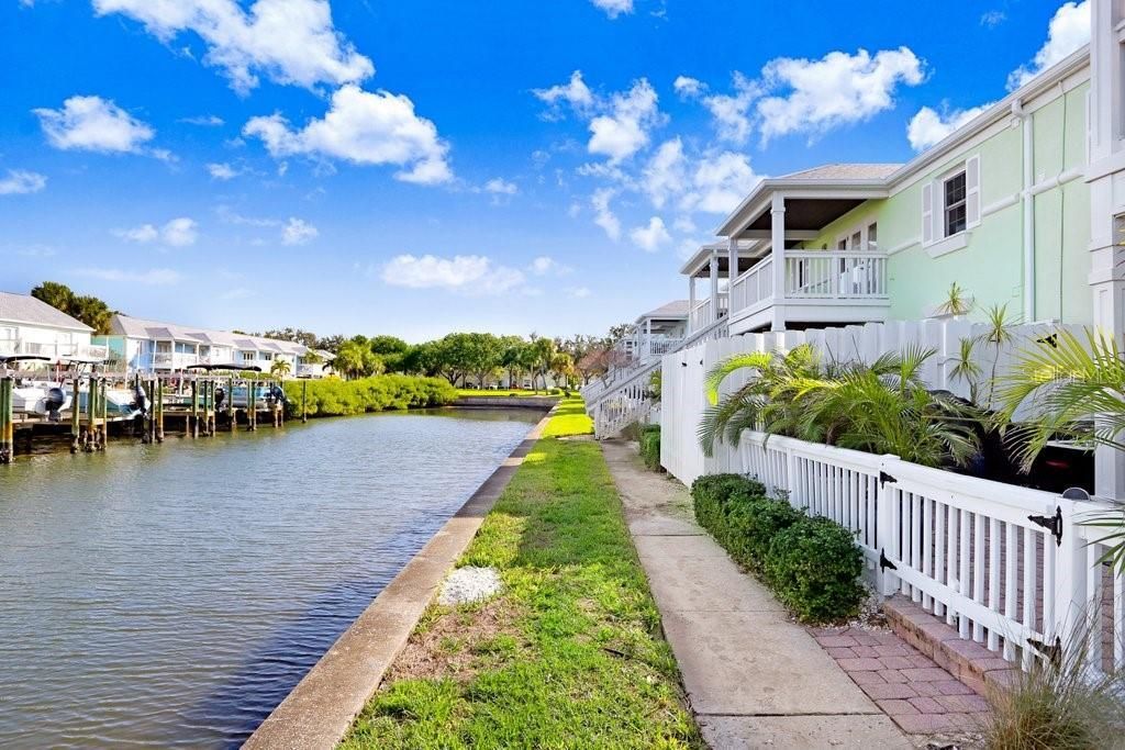 5012 Starfish Drive Se, Unit B, Saint Petersburg, FL 33705 Photo