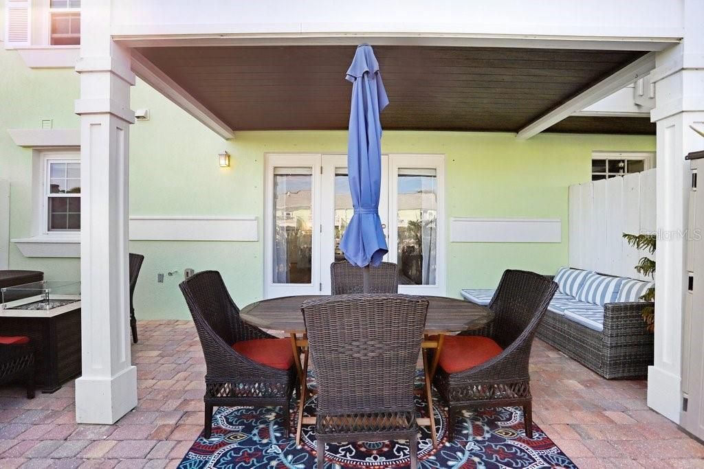 5012 Starfish Drive Se, Unit B, Saint Petersburg, FL 33705 Photo