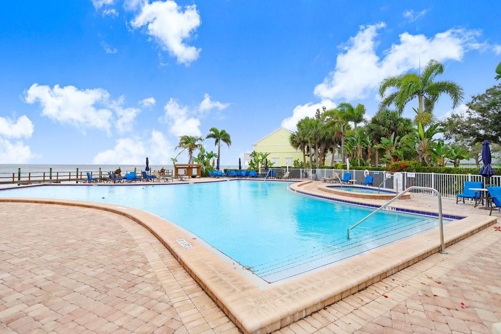 5012 Starfish Drive Se, Unit B, Saint Petersburg, FL 33705 Photo