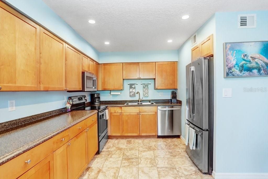 5012 Starfish Drive Se, Unit B, Saint Petersburg, FL 33705 Photo