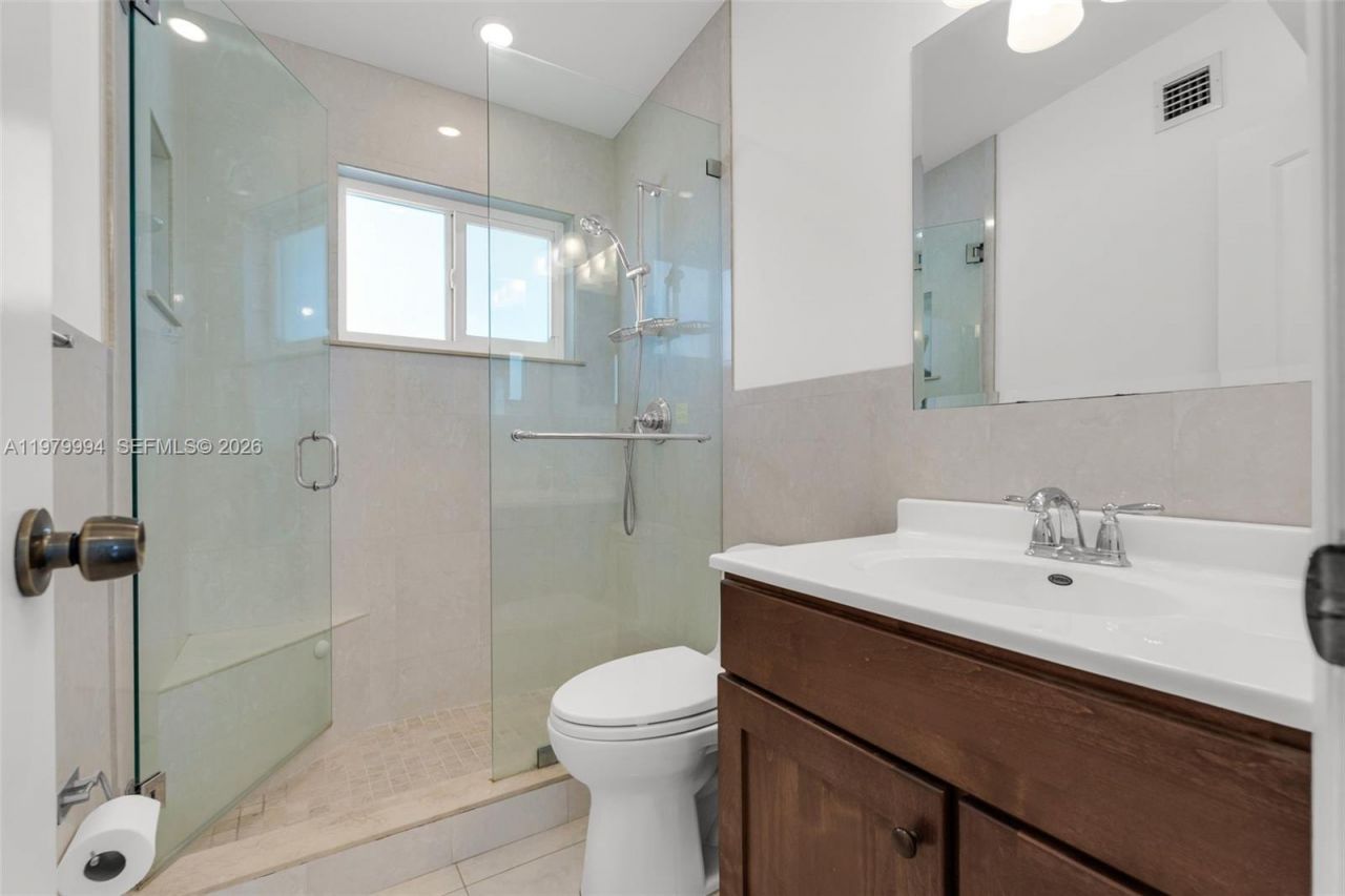 527 Sound Dr , Key Largo, FL 33037 Photo