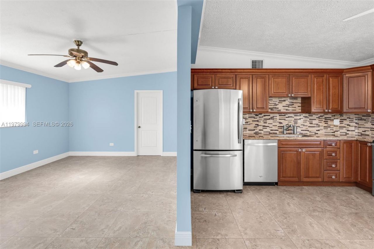 527 Sound Dr , Key Largo, FL 33037 Photo