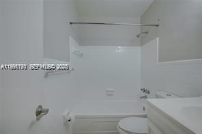 2020 NE 51st Ct , Unit 203, Fort Lauderdale, FL 33308 Photo