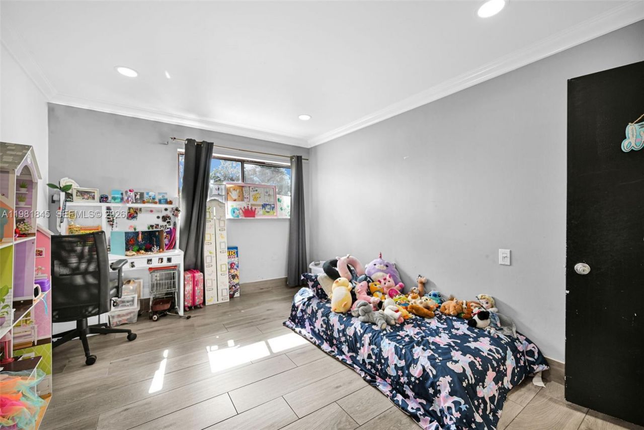 900 Crystal Lake Dr, Unit 2B, Deerfield Beach, FL 33064 Photo