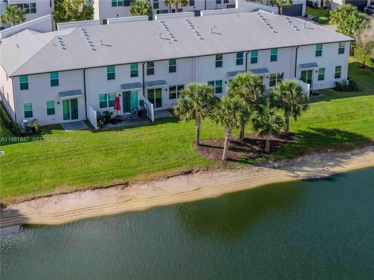 1761 Lindley St, Mangonia Park, FL 33407 Photo