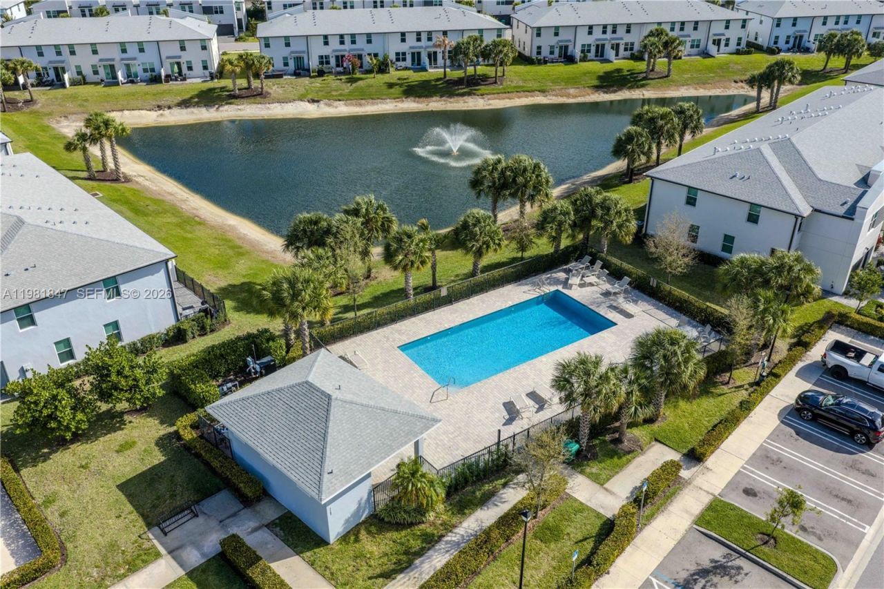 1761 Lindley St, Mangonia Park, FL 33407 Photo