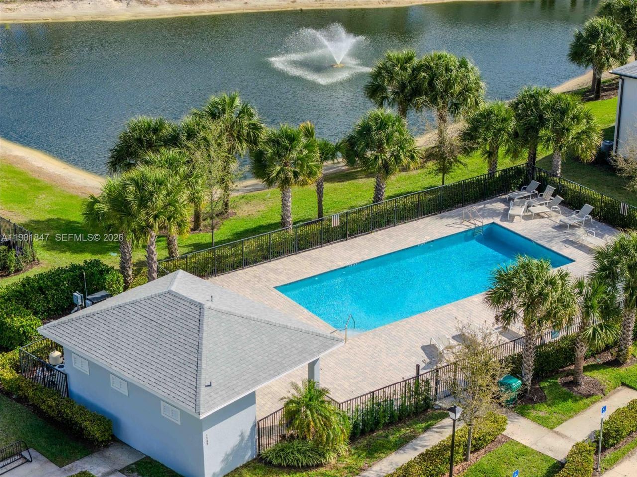 1761 Lindley St, Mangonia Park, FL 33407 Photo