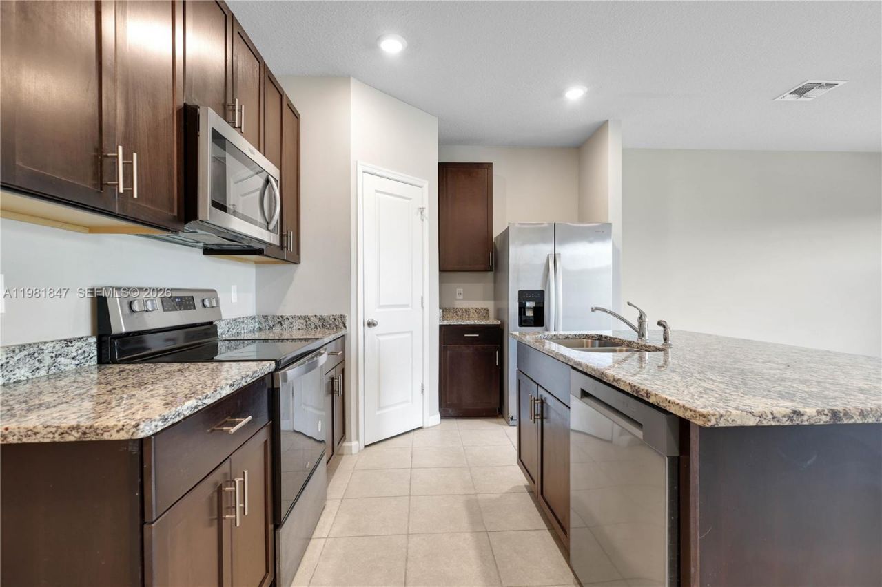 1761 Lindley St, Mangonia Park, FL 33407 Photo